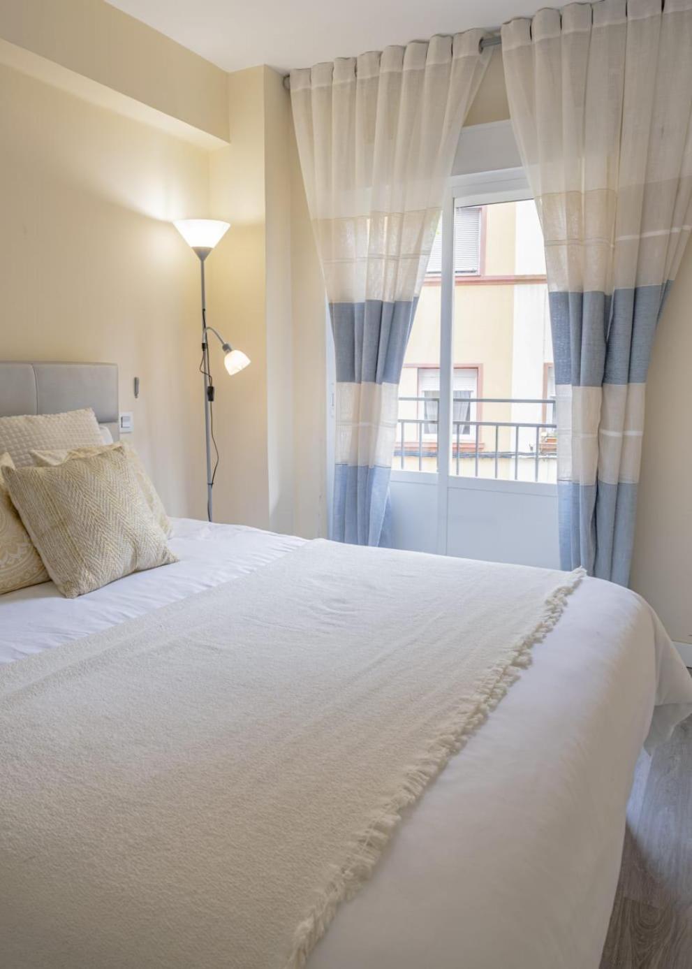 Apartamento Cerca Del Pilar Сарагоса Экстерьер фото